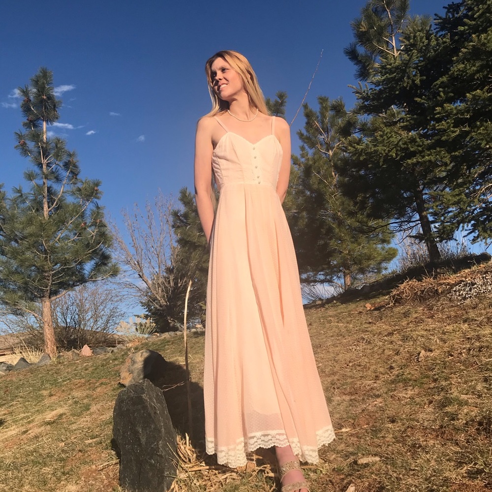 Vintage 70’s Gunne Sax dotted Swiss prom dress.